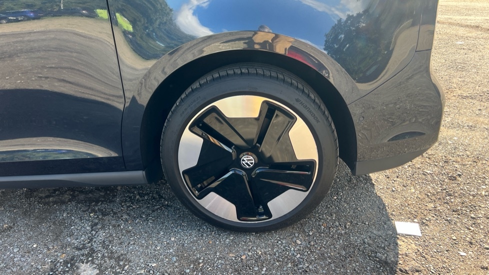 Used Volkswagen ID-Buzz 2025 for sale - 76074502: Photo 5