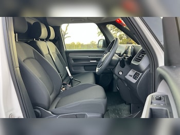 Used Volkswagen ID.Buzz 2025 for sale - 76475031: Photo