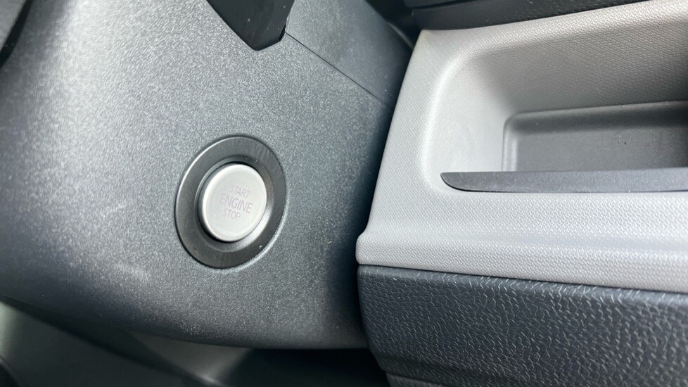 Used Volkswagen ID.Buzz 2025 for sale - 76475031: Photo 32