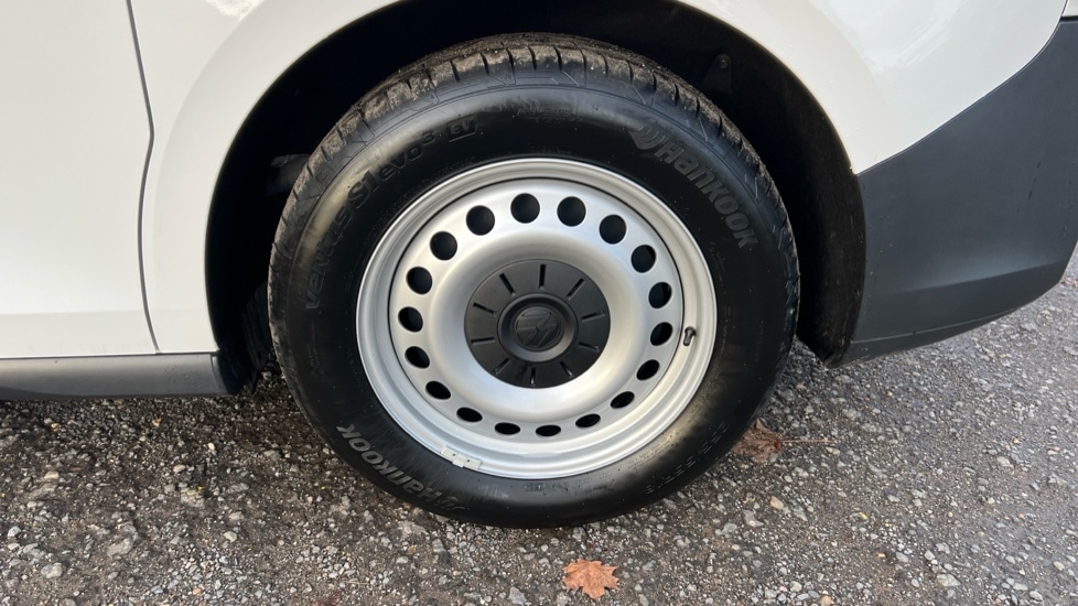 Used Volkswagen ID.Buzz 2025 for sale - 76475031: Photo 42