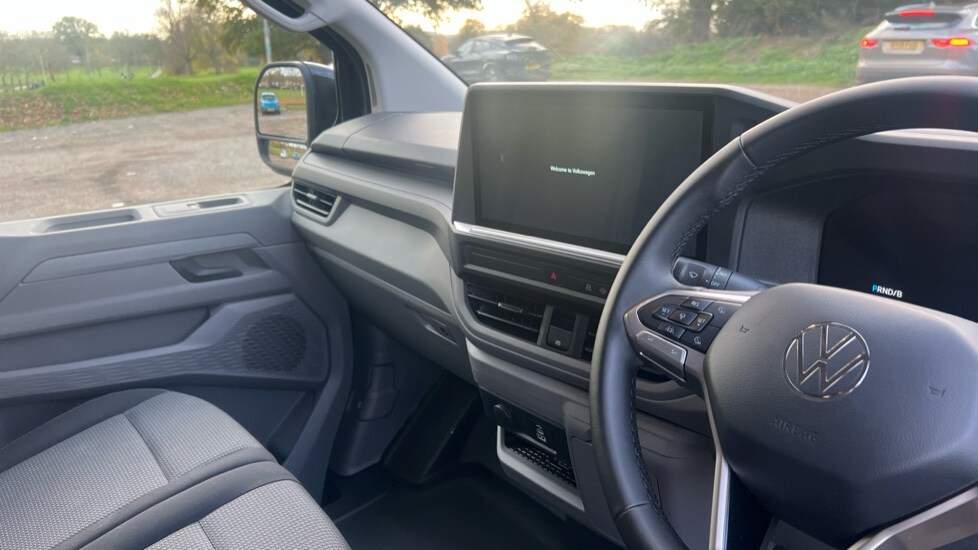 Used Volkswagen Transporter 2025 for sale - 76145973: Photo 12