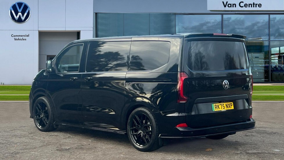 Used Volkswagen Transporter 2025 for sale - 76145973: Photo 3