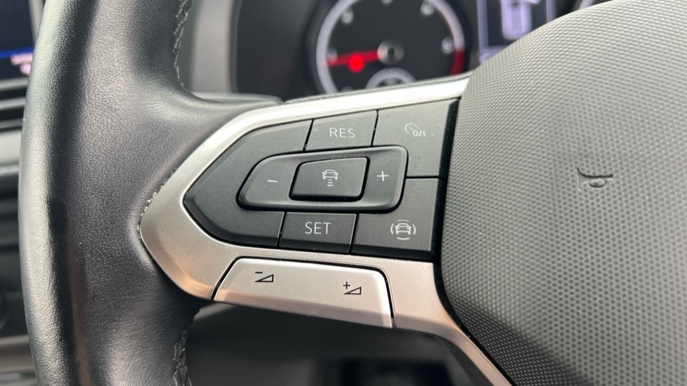 Used Volkswagen Transporter 2023 for sale - 76696496: Photo 24