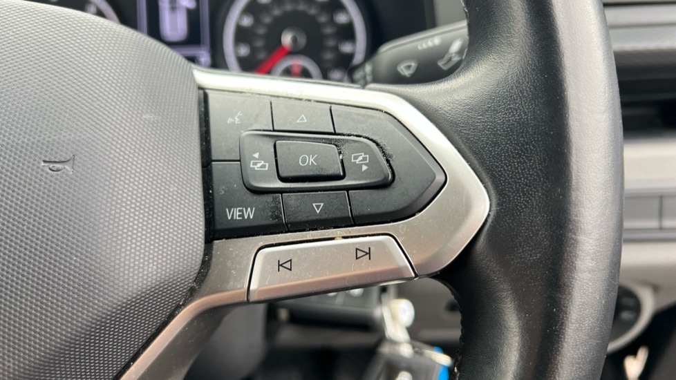 Used Volkswagen Transporter 2023 for sale - 76696496: Photo 25