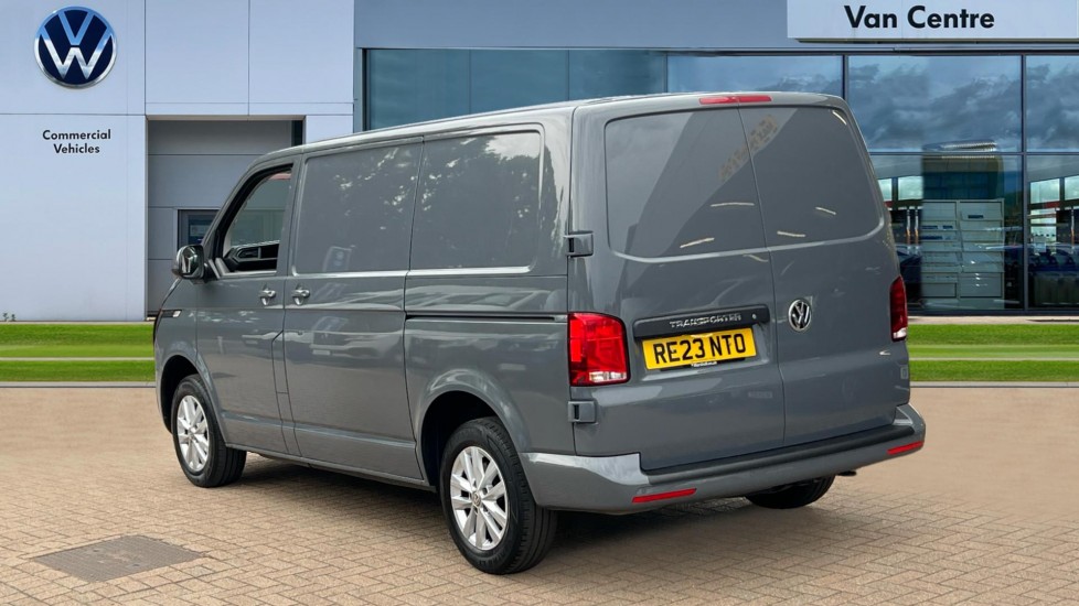 Used Volkswagen Transporter 2023 for sale - 76696496: Photo 3