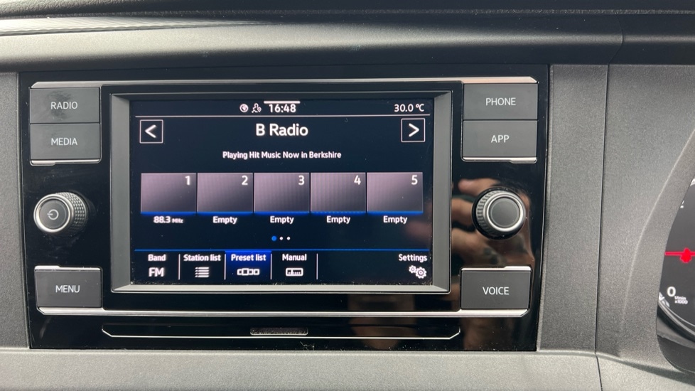 Used Volkswagen Transporter 2023 for sale - 76696496: Photo 35