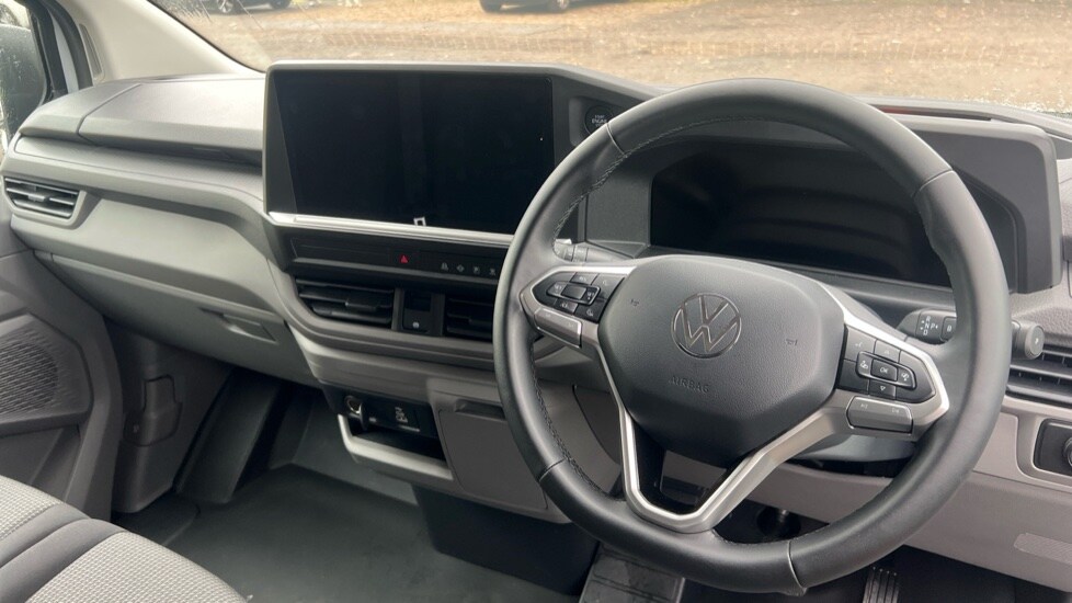 Used Volkswagen Transporter 2025 for sale - 76297521: Photo 11