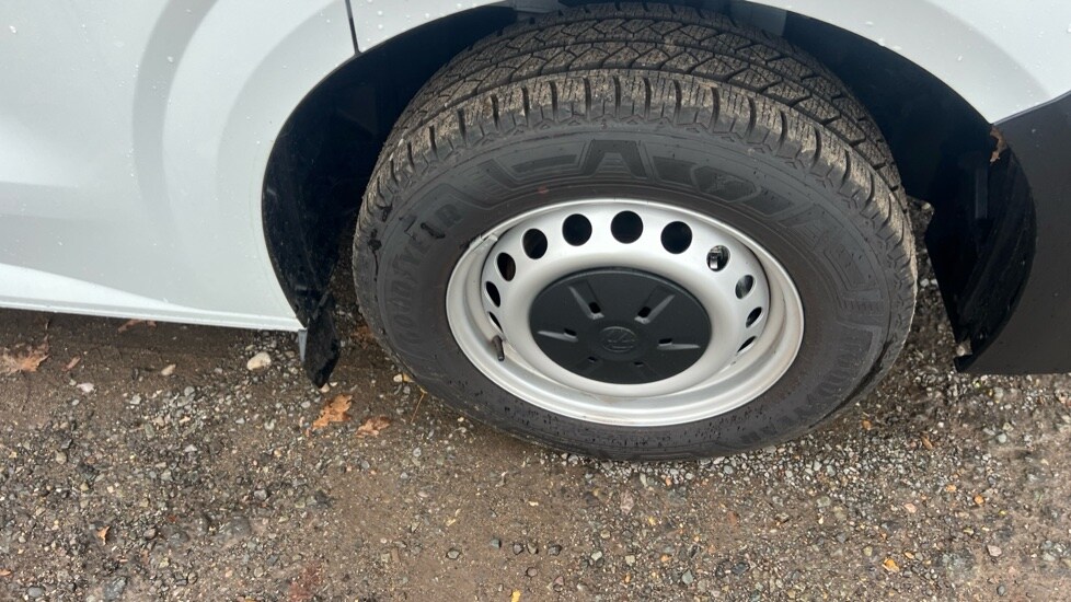 Used Volkswagen Transporter 2025 for sale - 76297521: Photo 36