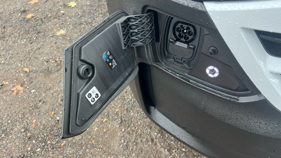 Used Volkswagen Transporter 2025 for sale - 76297521: Photo 43