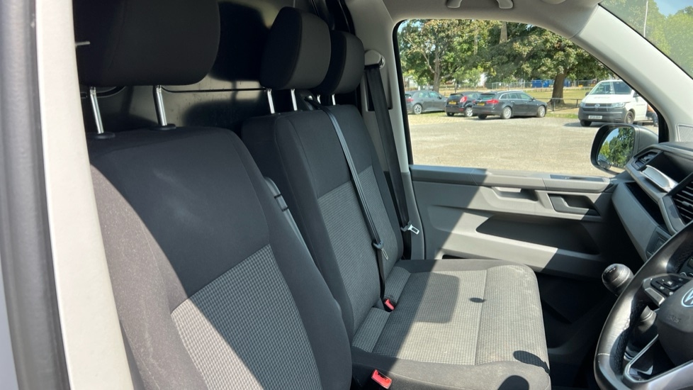 Used Volkswagen Transporter 2024 for sale - 76556961: Photo 17