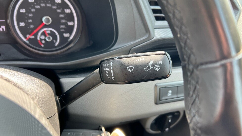 Used Volkswagen Transporter 2024 for sale - 76556961: Photo 27