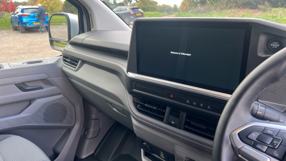 Used Volkswagen Transporter 2025 for sale - 75467436: Photo 12