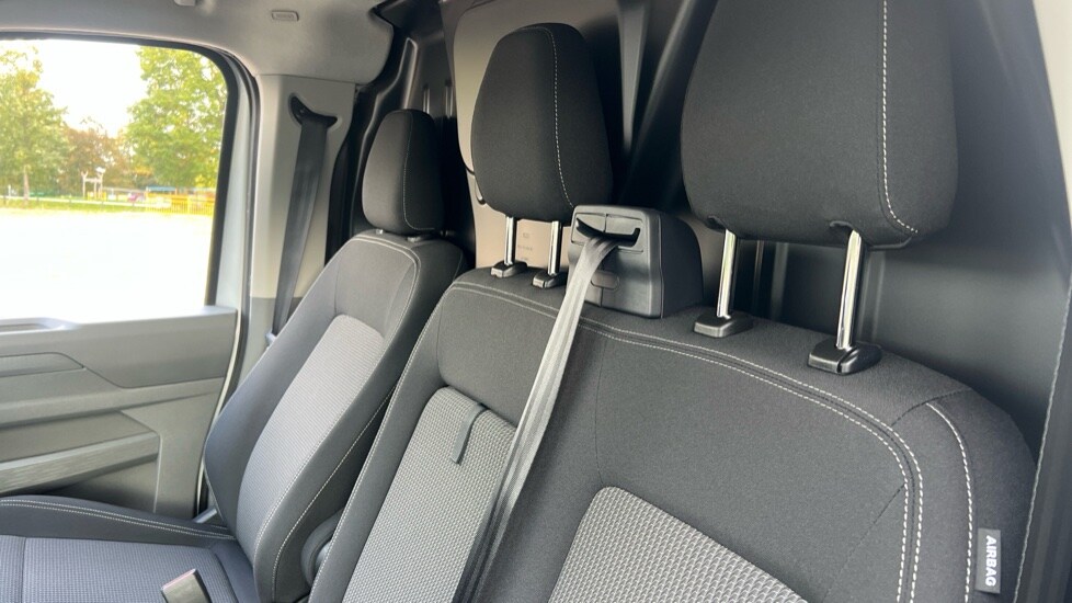 Used Volkswagen Transporter 2025 for sale - 75467436: Photo 17