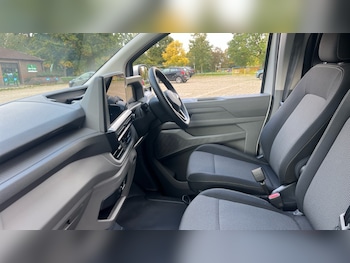 Used Volkswagen Transporter 2025 for sale - 75467436: Photo 2