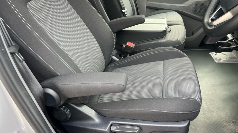 Used Volkswagen Transporter 2025 for sale - 75467436: Photo 49