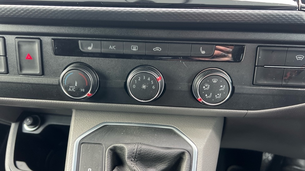 Used Volkswagen Transporter 2023 for sale - 76817779: Photo 13