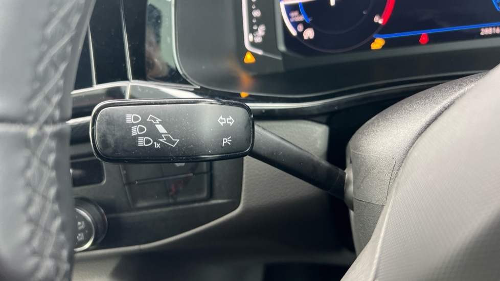 Used Volkswagen Transporter 2023 for sale - 76817779: Photo 29