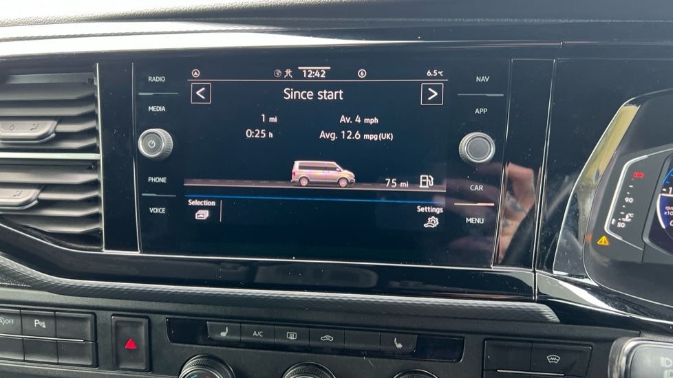 Used Volkswagen Transporter 2023 for sale - 76817779: Photo 33