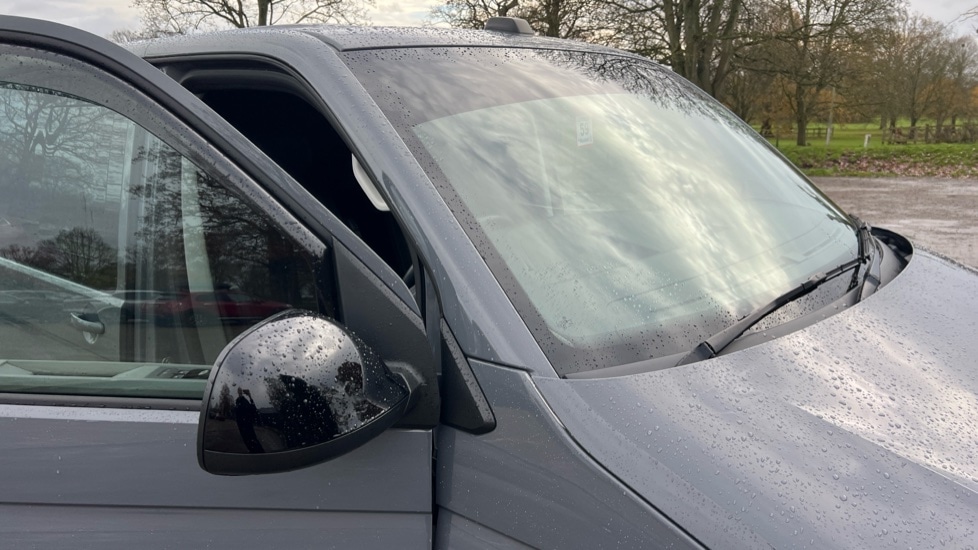 Used Volkswagen Transporter 2023 for sale - 76817779: Photo 54