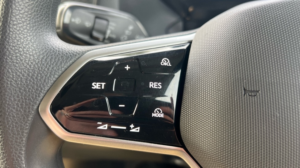 Used Volkswagen ID.Buzz 2024 for sale - 76977670: Photo 24