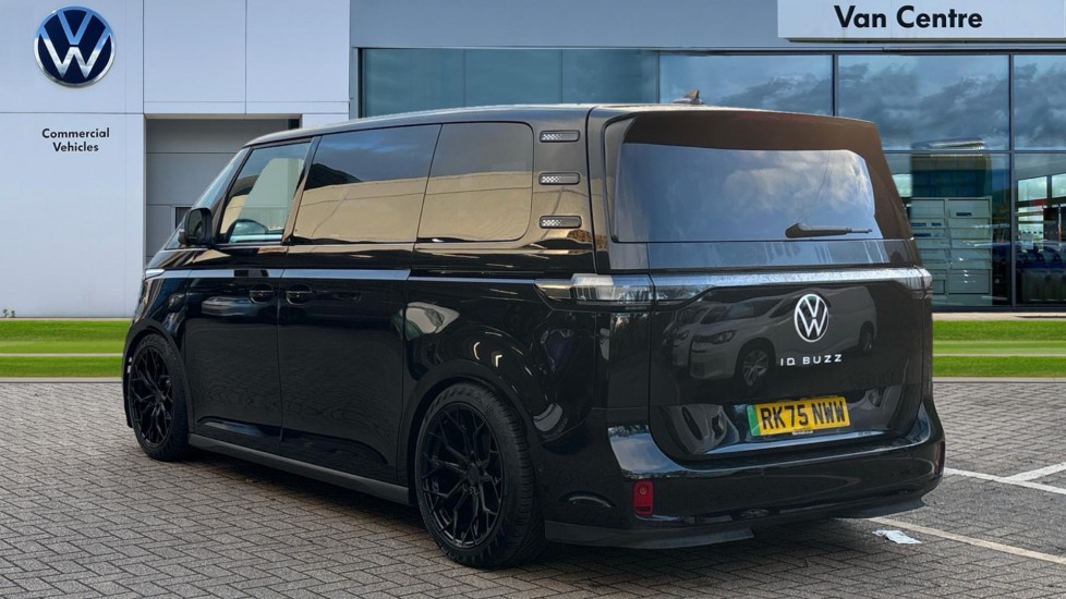 Used Volkswagen ID.Buzz 2025 for sale - 75874066: Photo 3