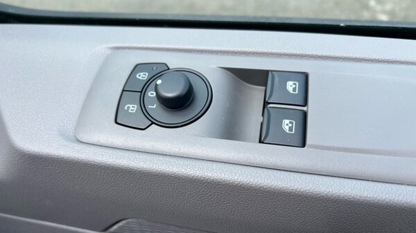 Used Volkswagen Transporter 2025 for sale - 76161234: Photo 35