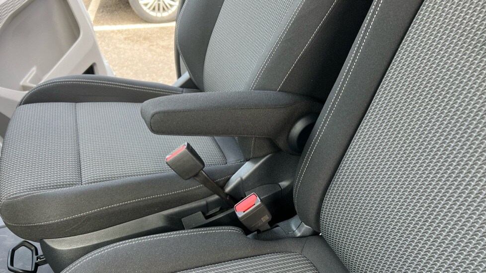 Used Volkswagen Transporter 2025 for sale - 76161234: Photo 40