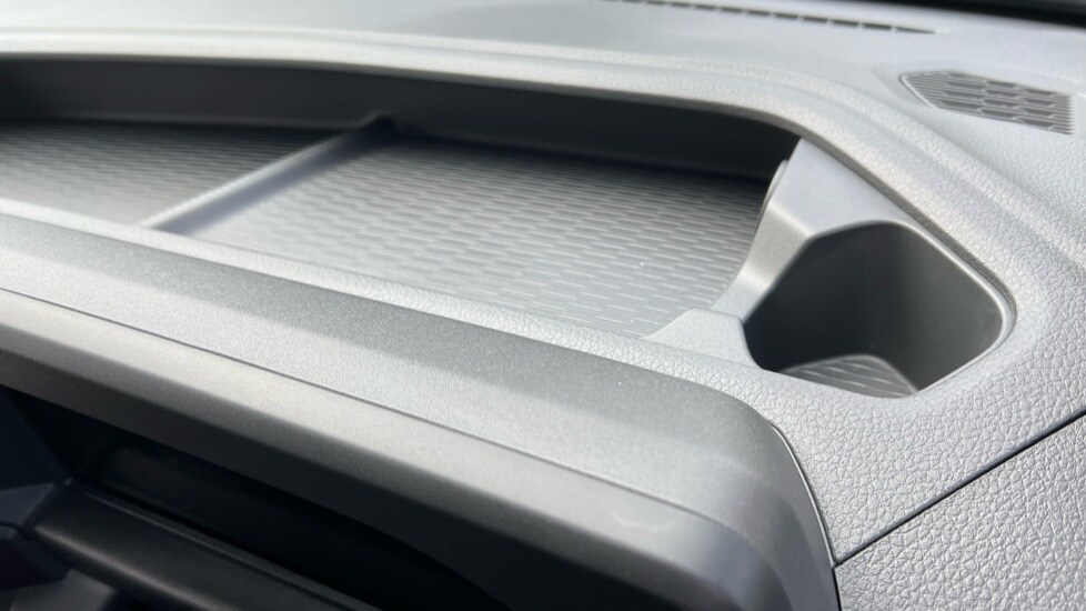 Used Volkswagen Transporter 2025 for sale - 76161234: Photo 46