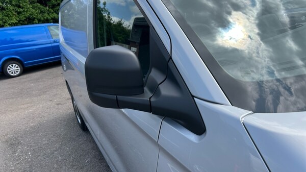 Used Volkswagen Transporter 2025 for sale - 76161234: Photo 50