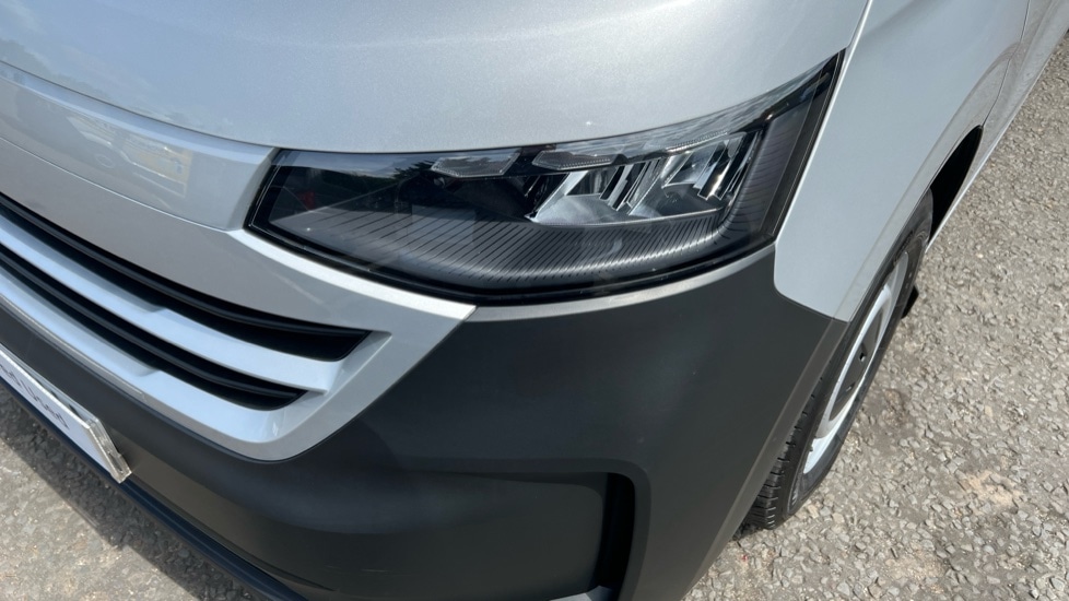 Used Volkswagen Transporter 2025 for sale - 76161234: Photo 51