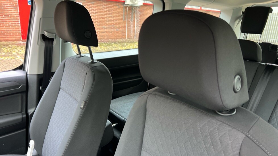 Used Volkswagen Caddy Maxi 2025 for sale - 76817776: Photo 17