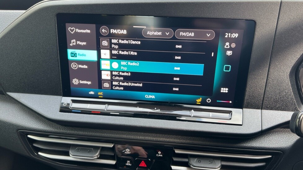 Used Volkswagen Caddy Maxi 2025 for sale - 76817776: Photo 30