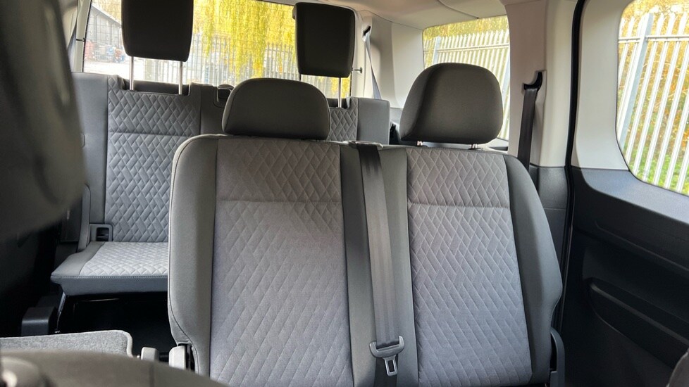 Used Volkswagen Caddy Maxi 2025 for sale - 76817776: Photo 38