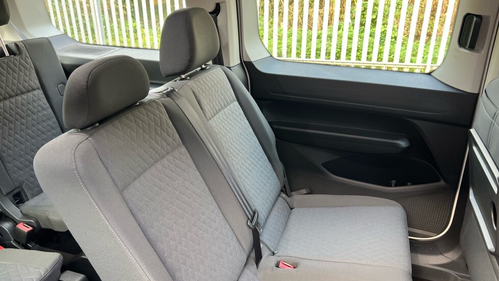 Used Volkswagen Caddy Maxi 2025 for sale - 76817776: Photo 44