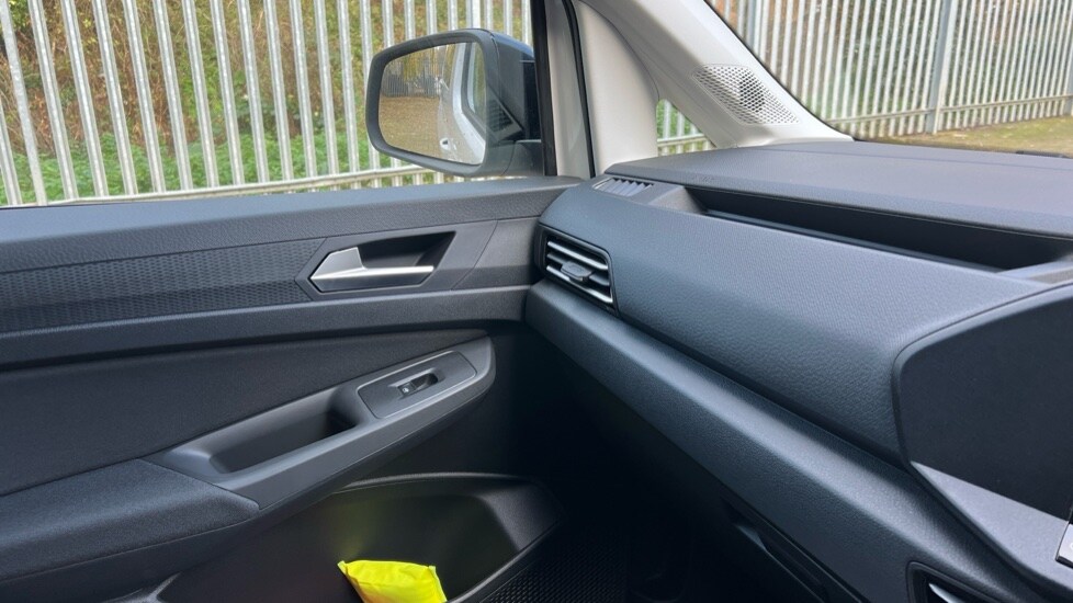 Used Volkswagen Caddy Maxi 2025 for sale - 76817776: Photo 50