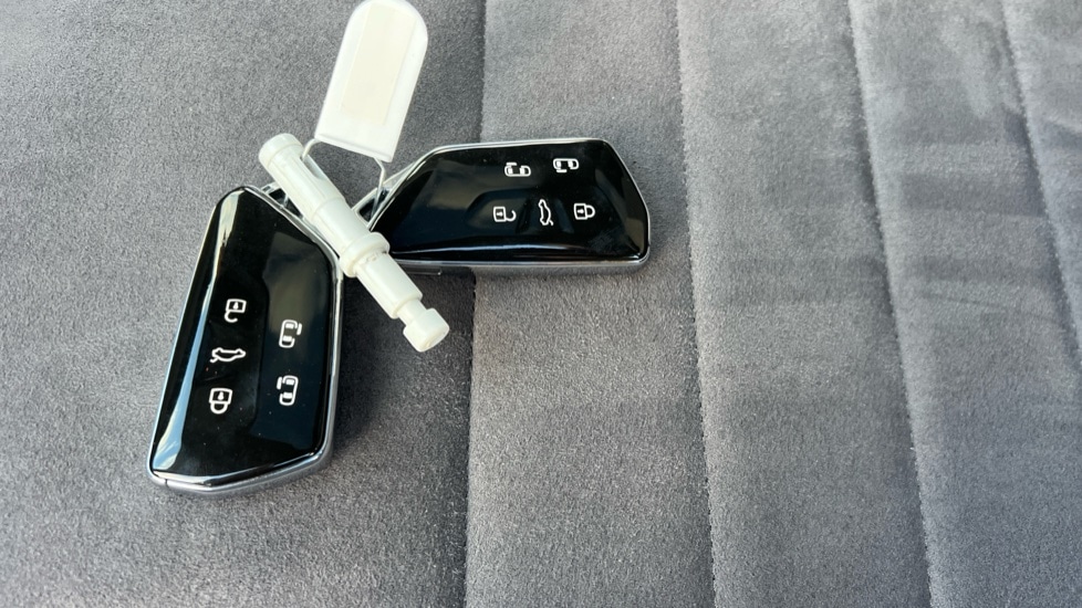 Used Volkswagen Multivan 2025 for sale - 77035816: Photo 21