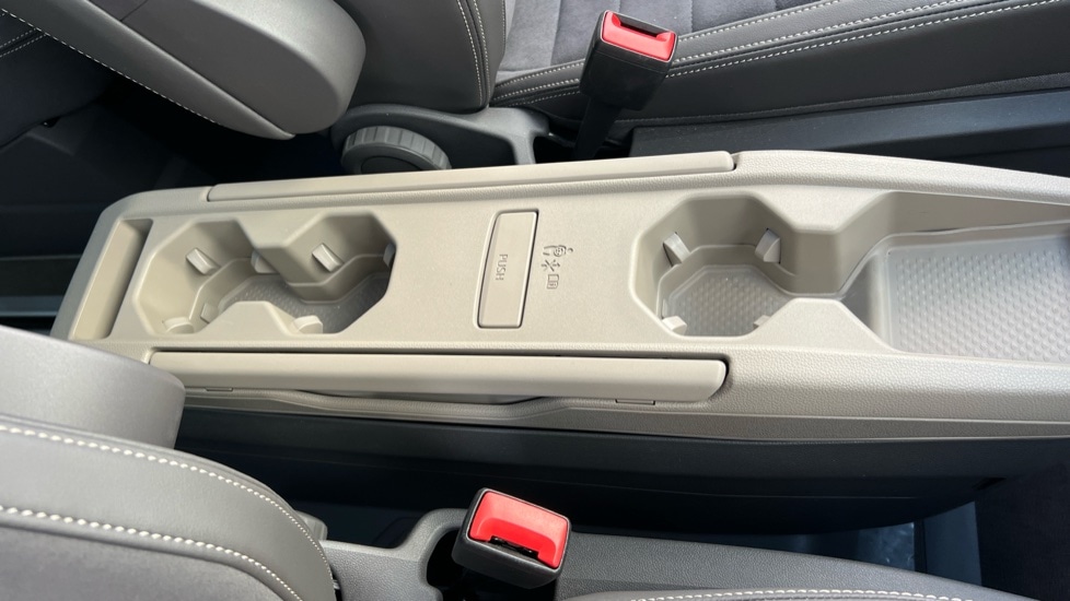 Used Volkswagen Multivan 2025 for sale - 77035816: Photo 41