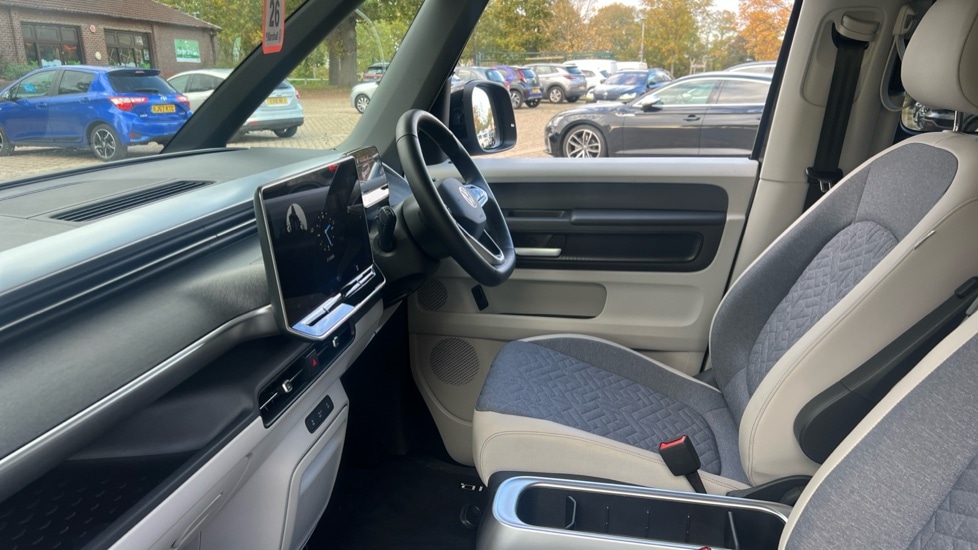 Used Volkswagen ID.Buzz 2025 for sale - 76338911: Photo 2