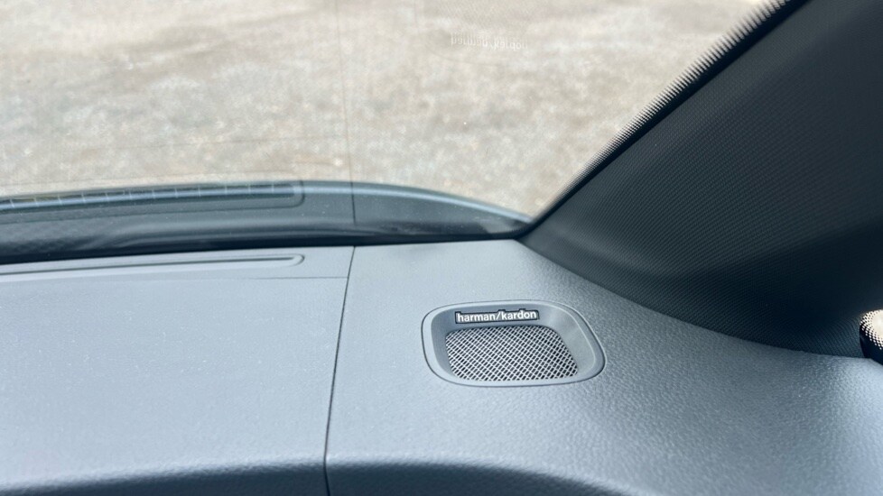 Used Volkswagen ID.Buzz 2025 for sale - 76338911: Photo 38