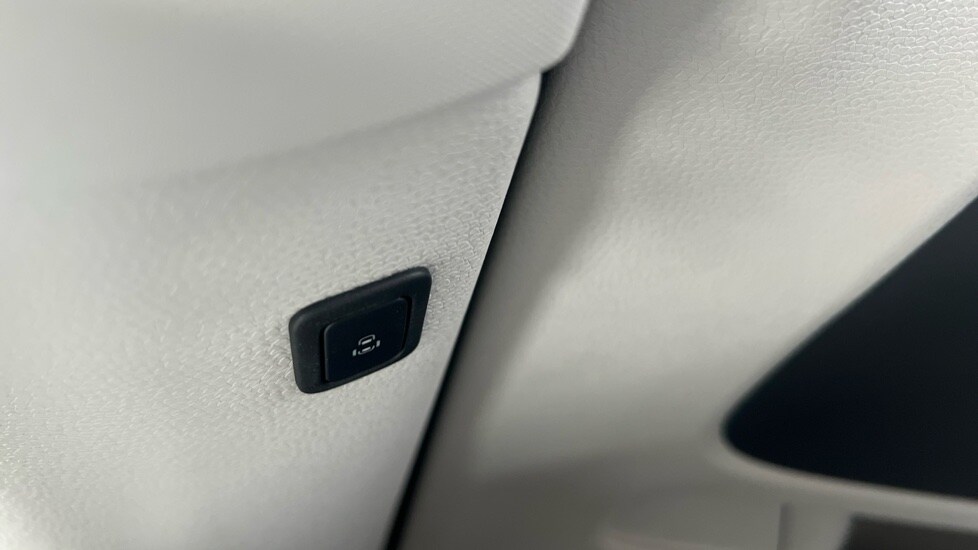 Used Volkswagen ID.Buzz 2025 for sale - 76338911: Photo 45