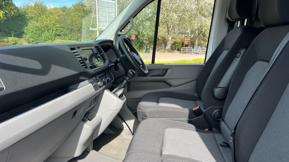 Used Volkswagen Crafter 2023 for sale - 76921907: Photo 2