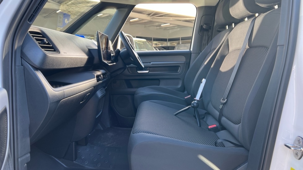 Used Volkswagen ID.Buzz 2024 for sale - 76474894: Photo 2