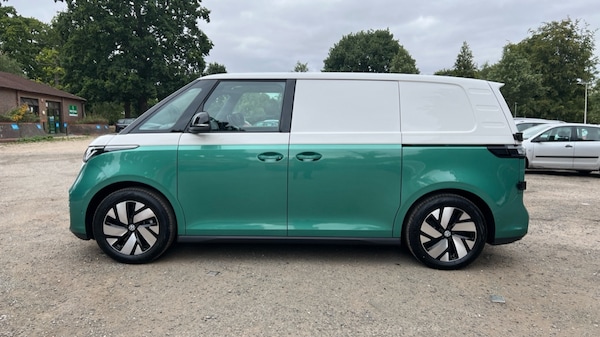 Used Volkswagen ID.Buzz 2025 for sale - 75467495: Photo 18
