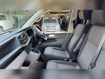 Used Volkswagen Transporter 2022 for sale - 75467935: Photo