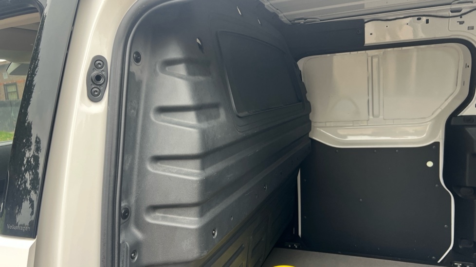 Used Volkswagen ID.Buzz 2023 for sale - 75972403: Photo 22