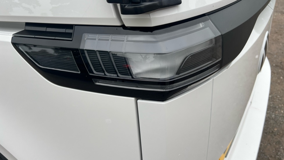 Used Volkswagen ID.Buzz 2023 for sale - 75972403: Photo 47