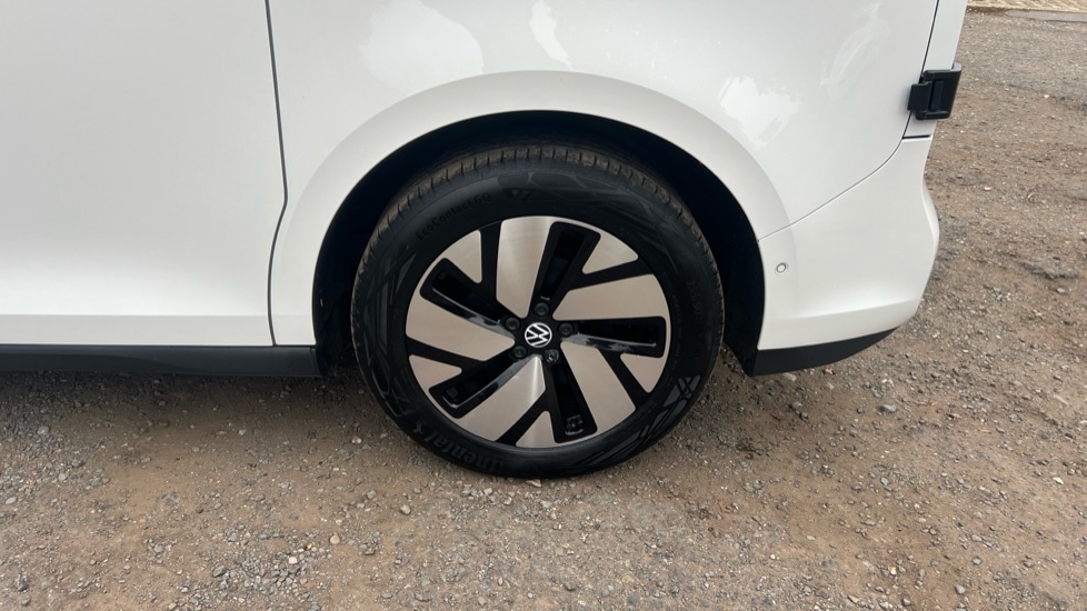 Used Volkswagen ID.Buzz 2023 for sale - 75972403: Photo 5