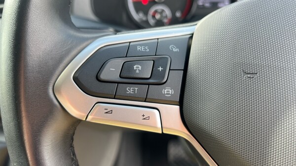 Used Volkswagen Transporter 2022 for sale - 76196038: Photo 24