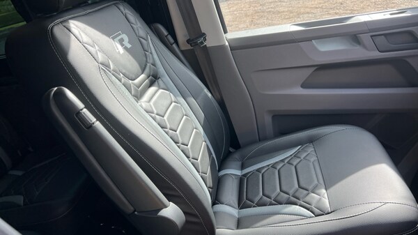 Used Volkswagen Transporter 2022 for sale - 76196038: Photo 36