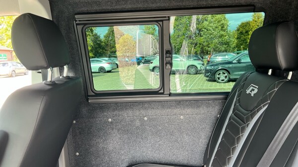 Used Volkswagen Transporter 2022 for sale - 76196038: Photo 47
